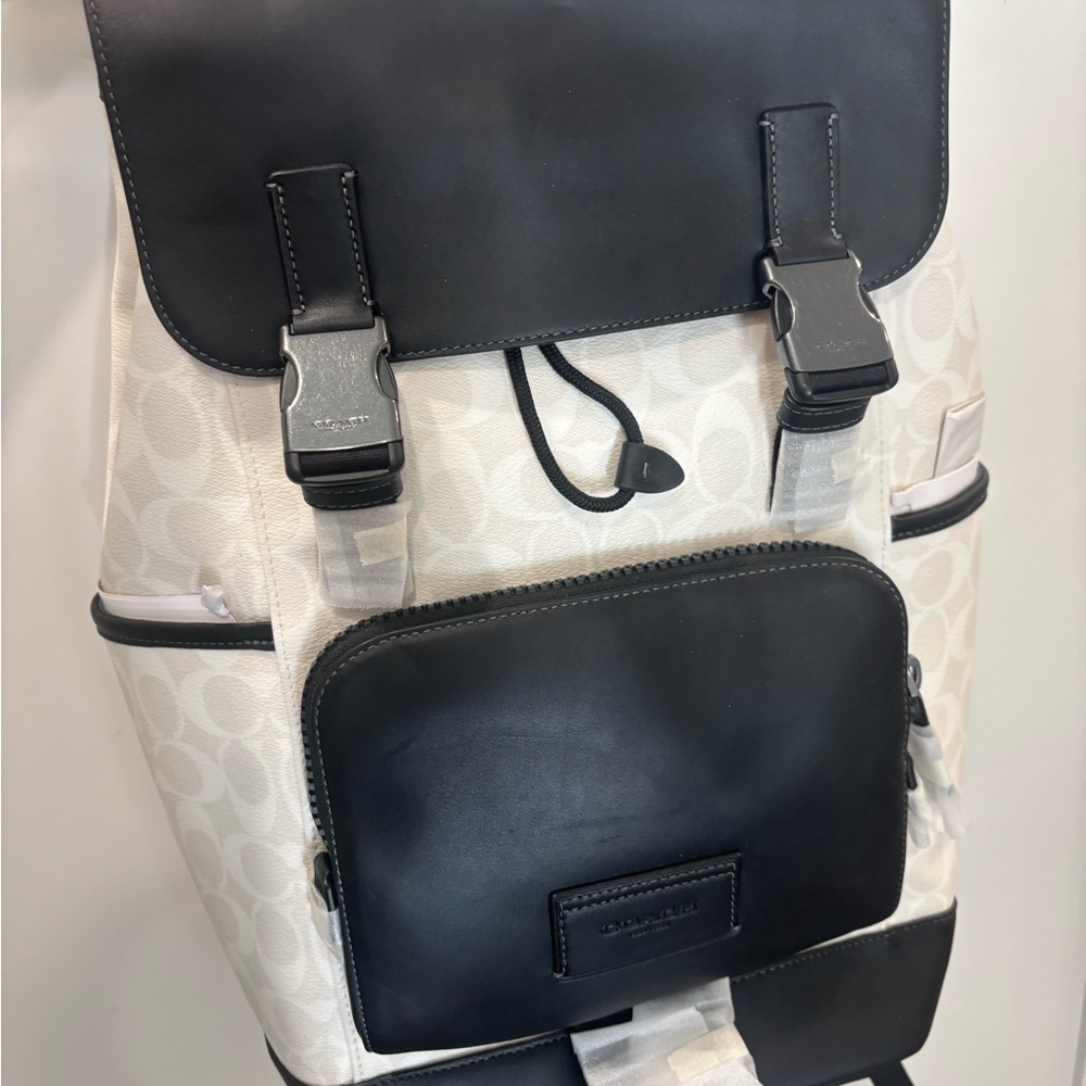 Coach Track Back Pack - Picture 2 of 5